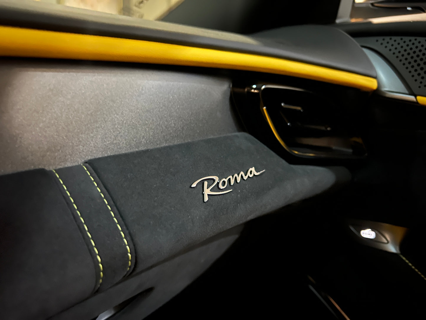 2023 Ferrari Roma 總代理
