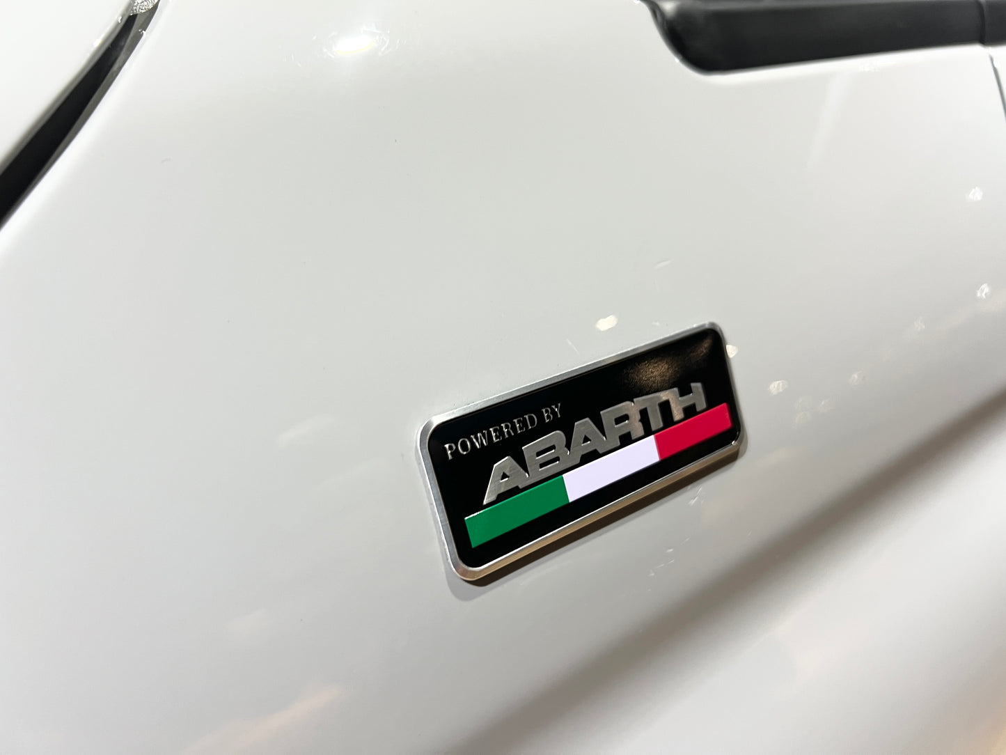 已售出-2022 Abarth 595 Competizione