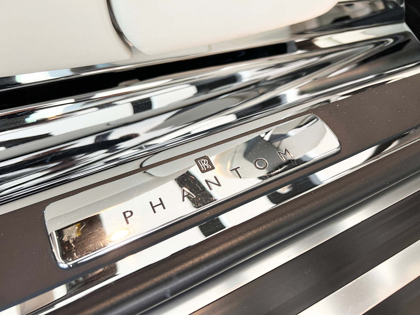 已售出-2013 Rolls-Royce Phantom Drophead Coupe