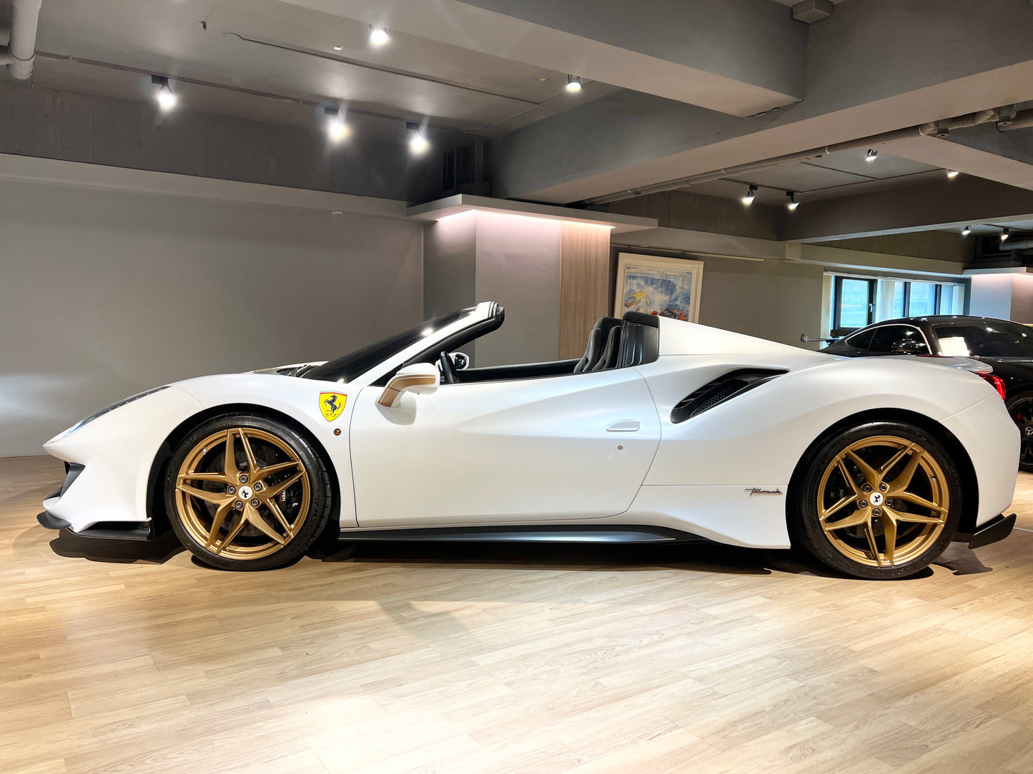 已售出-2020 Ferrari 488 Pista Spider Tailor Made 總代理
