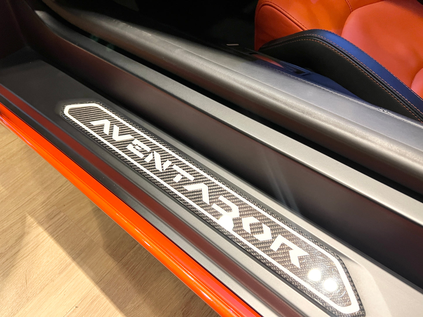 2012 Lamborghini Aventador 總代理