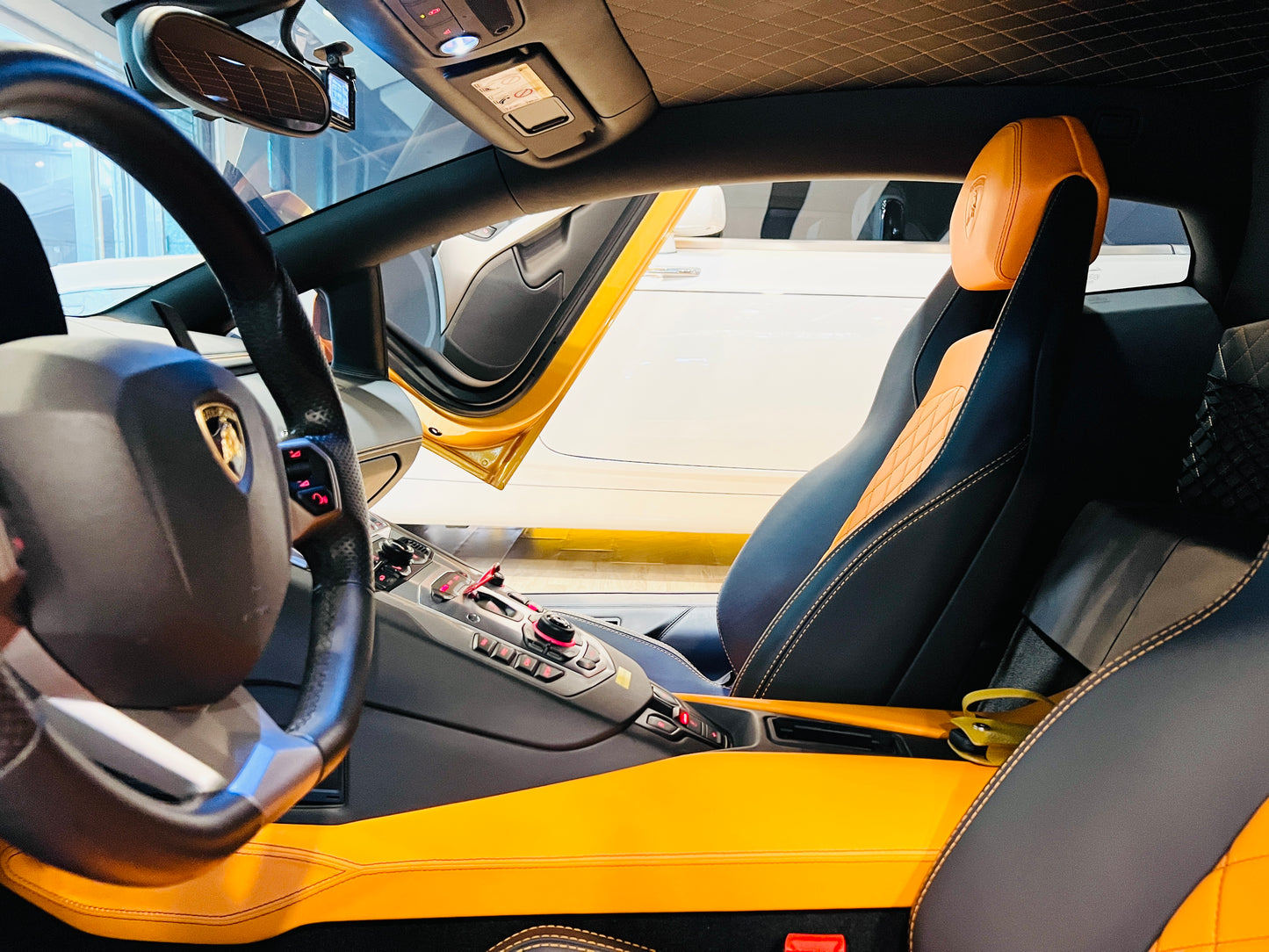 MY2017 Lamborghini Aventador LP700-4 總代理一手車