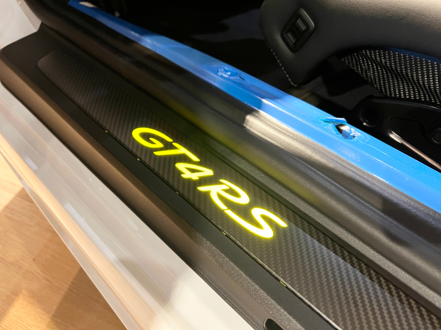 2023 Porsche 718 Cayman GT4 RS 總代理