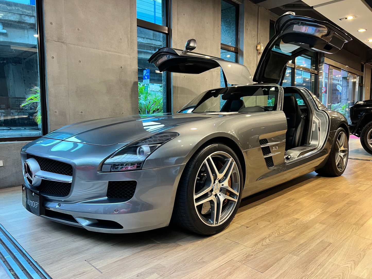 2011 Mercedes-Benz SLS AMG 總代理|台北超跑專賣|TopAuto 豐群汽車