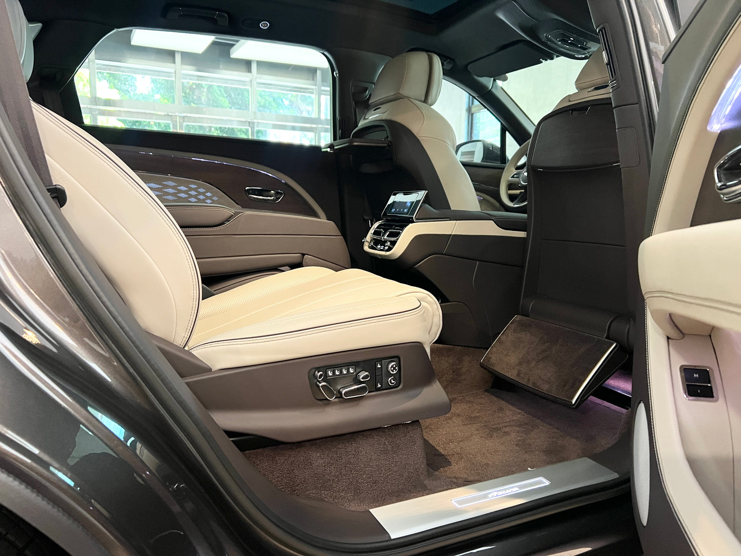 2023 Bentley Bentayga EWB Azure 總代理 一手車|台北超跑專賣|TopAuto 豐群汽車