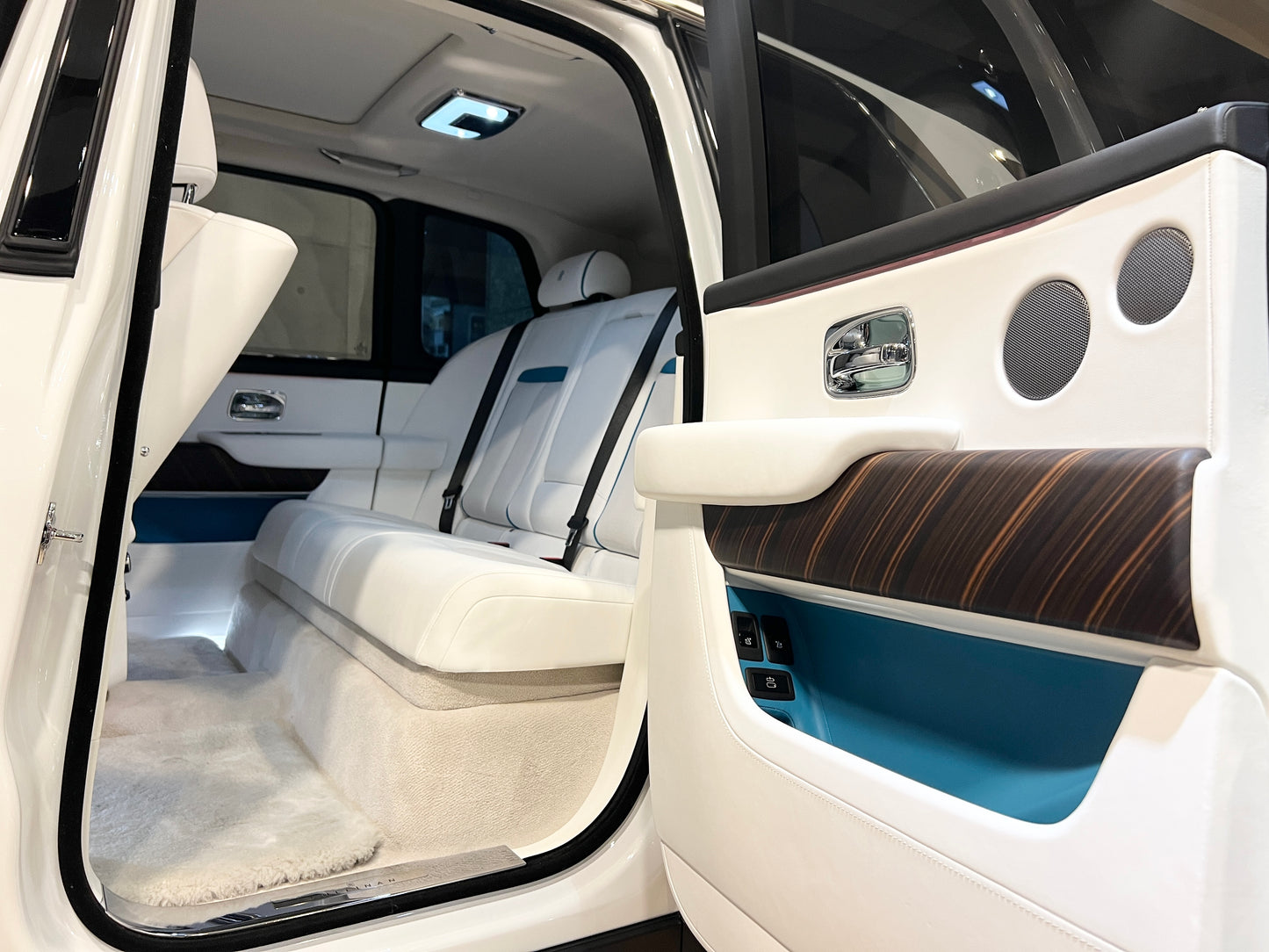 已售出-2019 Rolls Royce Cullinan