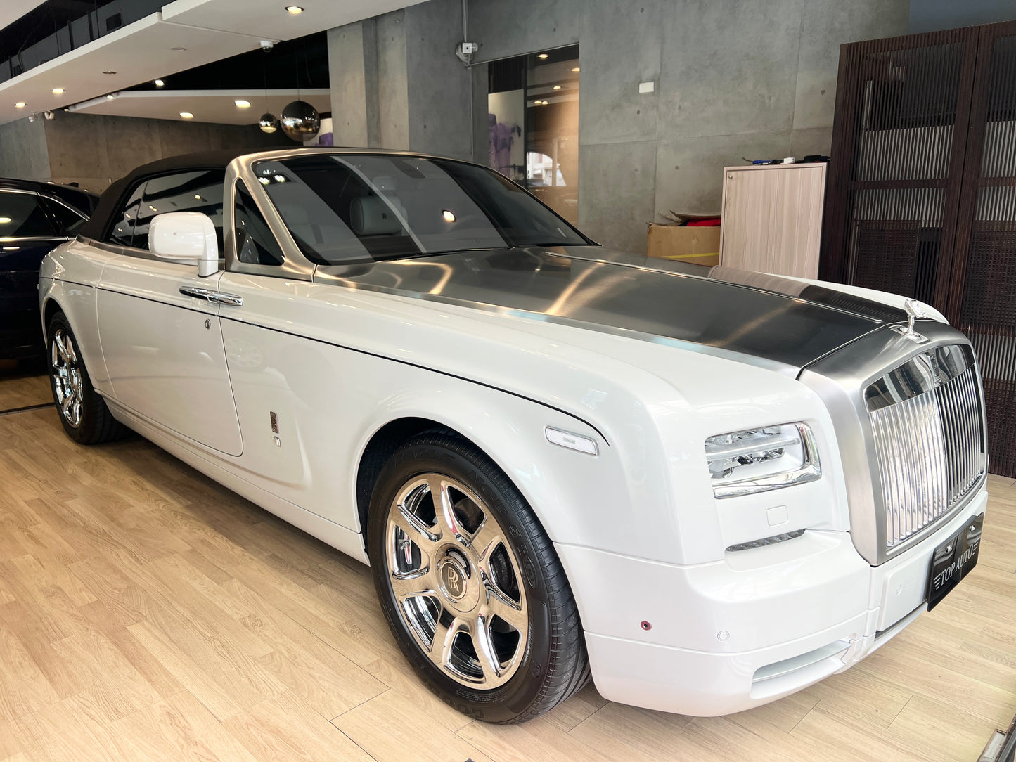 已售出-2013 Rolls-Royce Phantom Drophead Coupe