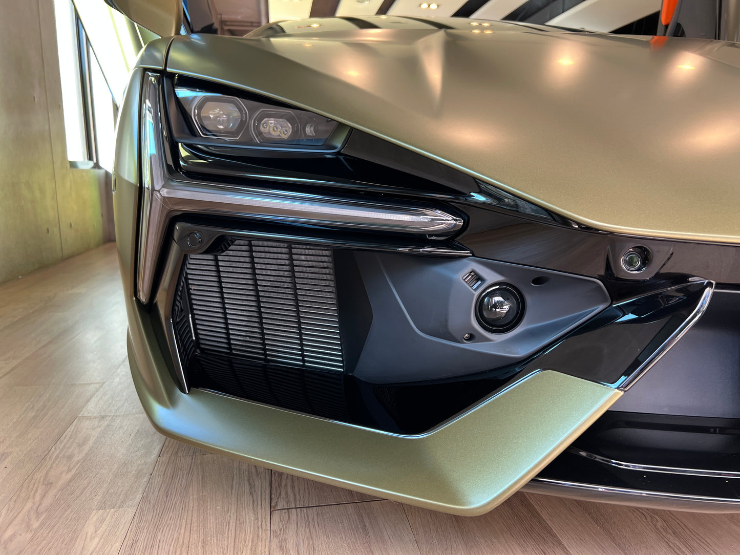 已售出-Lamborghini Revuelto 總代理