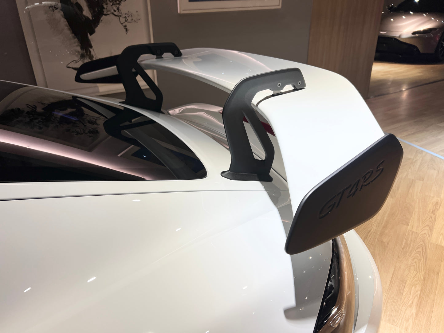 2023 Porsche 718 Cayman GT4 RS 總代理