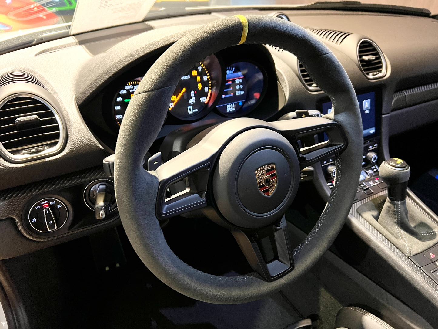 2023 Porsche 718 Cayman GT4 RS 總代理