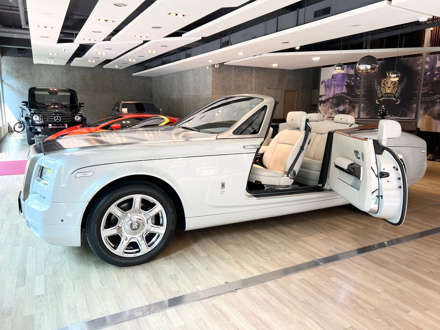 已售出-2013 Rolls-Royce Phantom Drophead Coupe