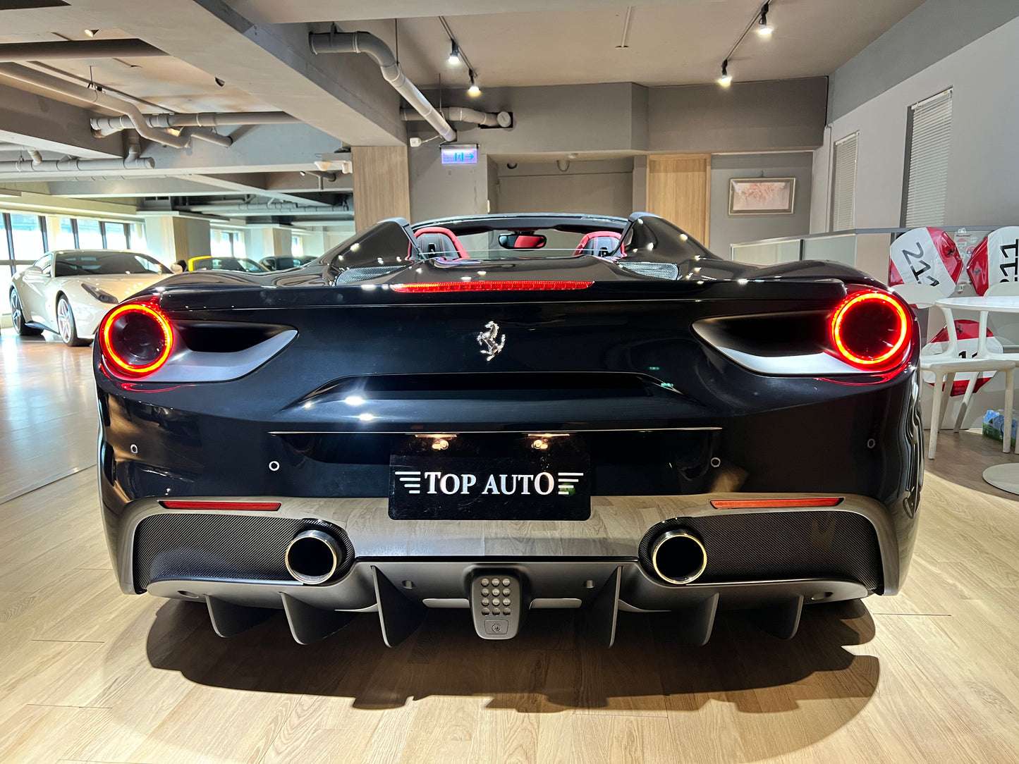 2018 Ferrari 488 Spider總代理|台北超跑專賣|TopAuto豐群汽車