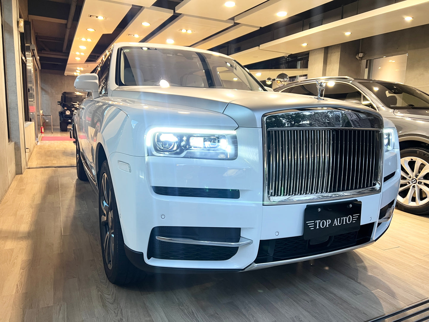 已售出-2019 Rolls Royce Cullinan