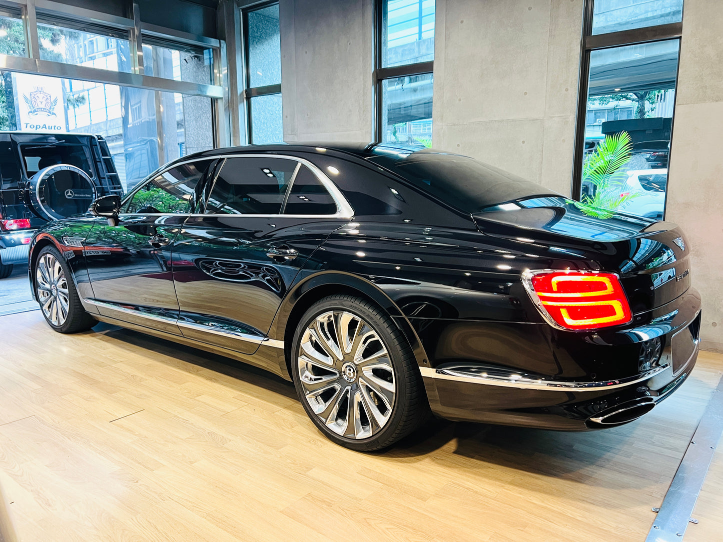 **2023 Bentley Flying Spur Mulliner W12 總代理|台北超跑專賣|TopAuto 豐群汽車