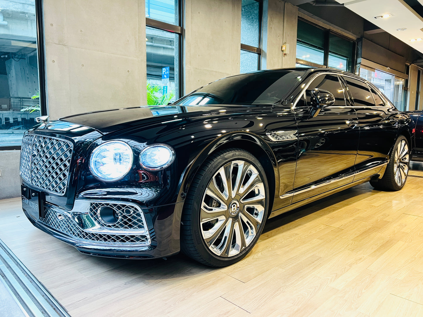 **2023 Bentley Flying Spur Mulliner W12 總代理|台北超跑專賣|TopAuto 豐群汽車