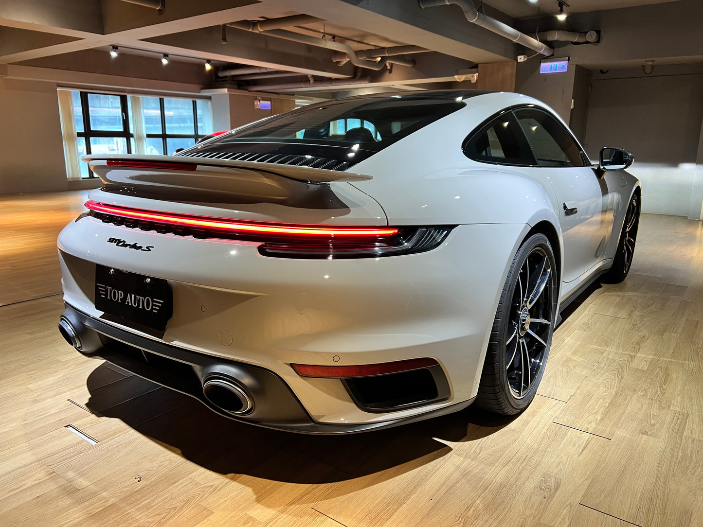 **2022 Porsche 992.1 Turbo S總代理 |台北超跑專賣|TopAuto豐群汽車