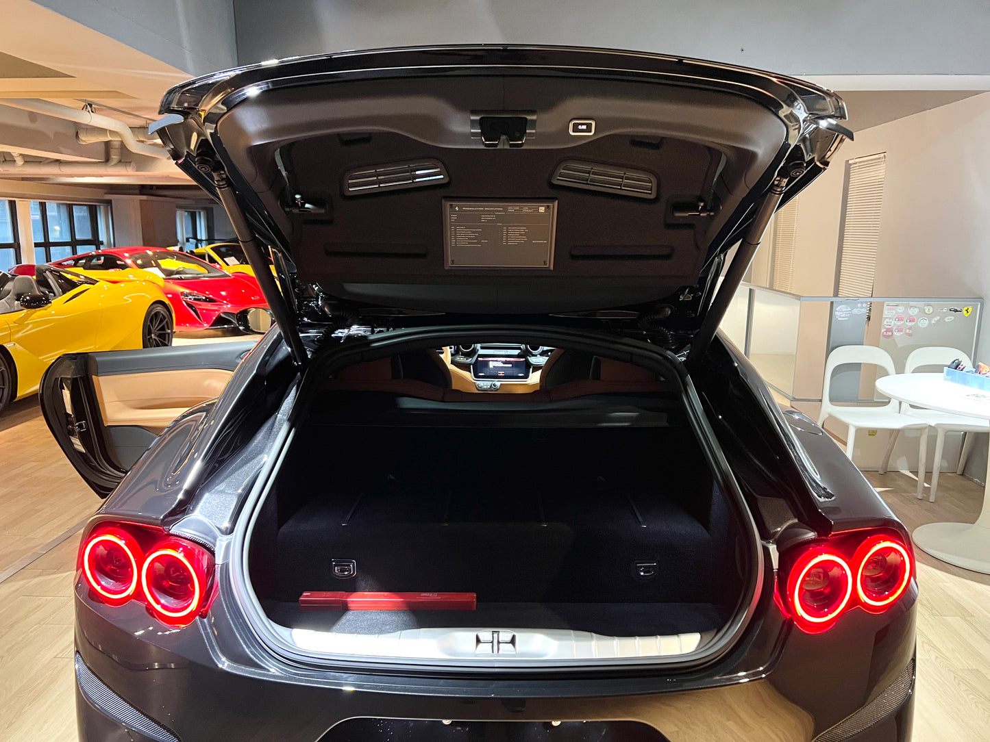 2019 Ferrari GTC4 Lusso T 總代理