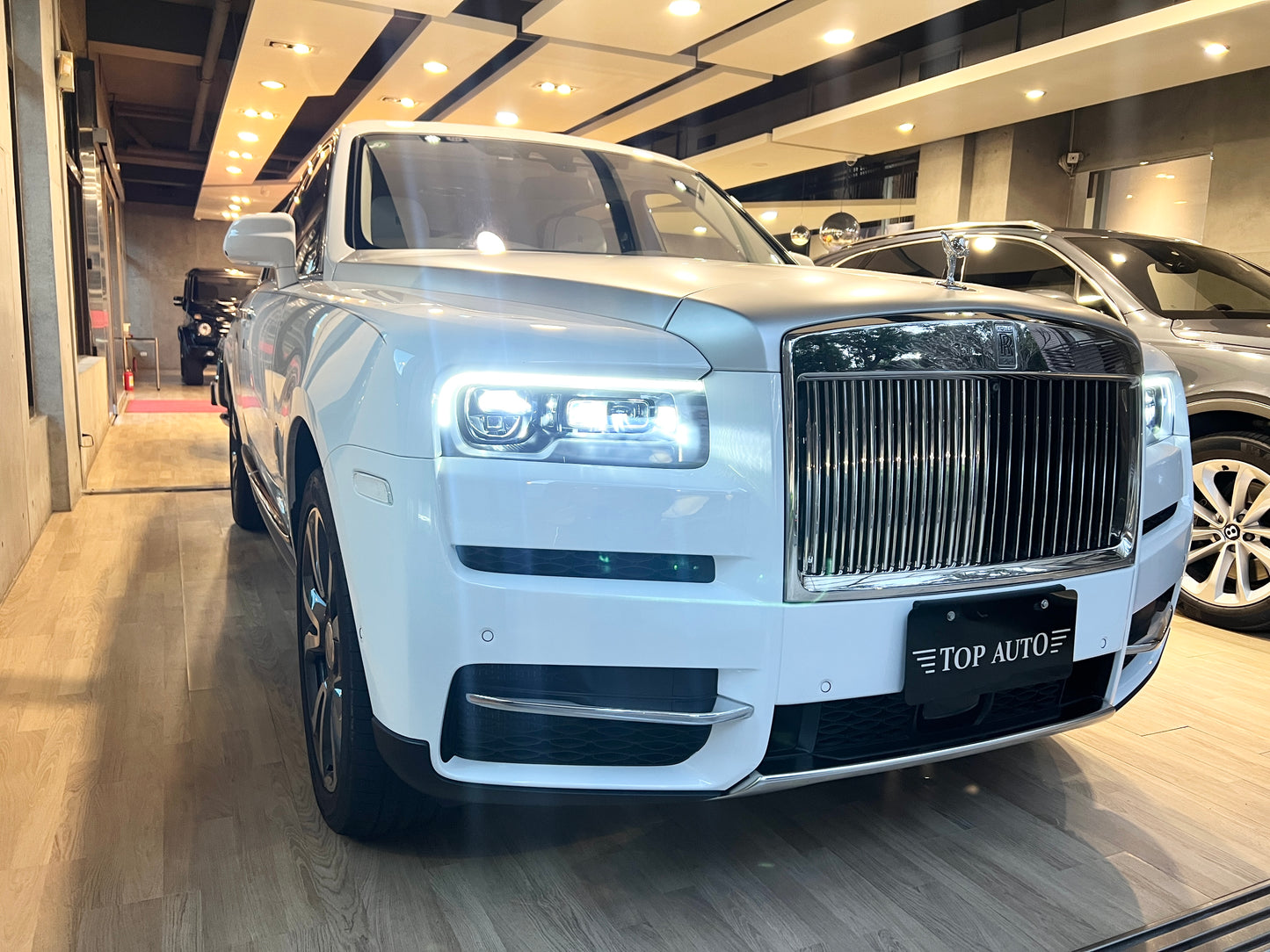 已售出-2019 Rolls Royce Cullinan