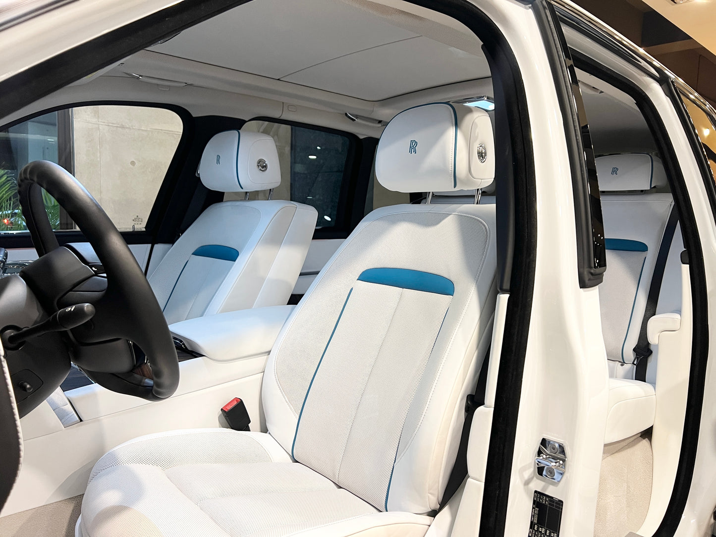 已售出-2019 Rolls Royce Cullinan