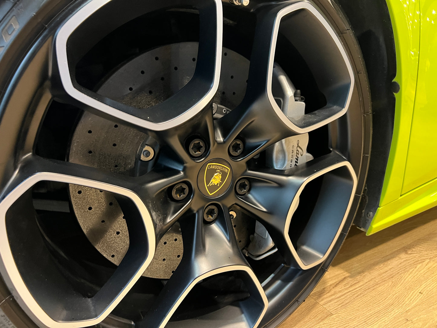 已售出-2018 Lamborghini Huracan Spyder一手車 總代理