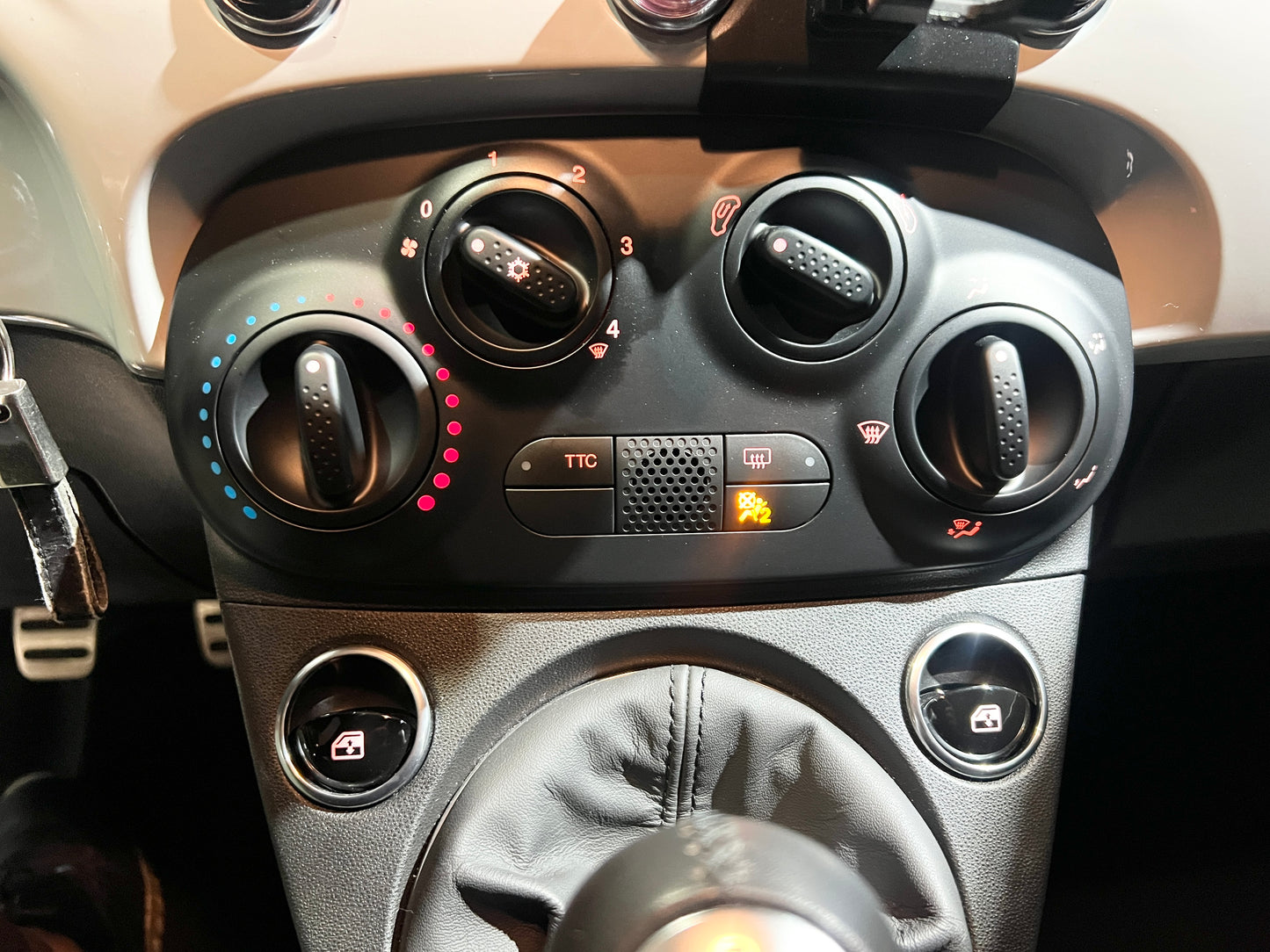 已售出-2022 Abarth 595 Competizione