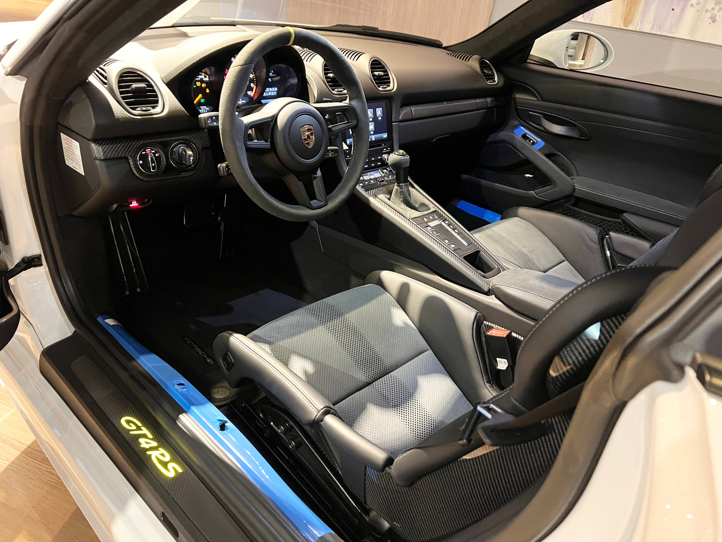 2023 Porsche 718 Cayman GT4 RS 總代理