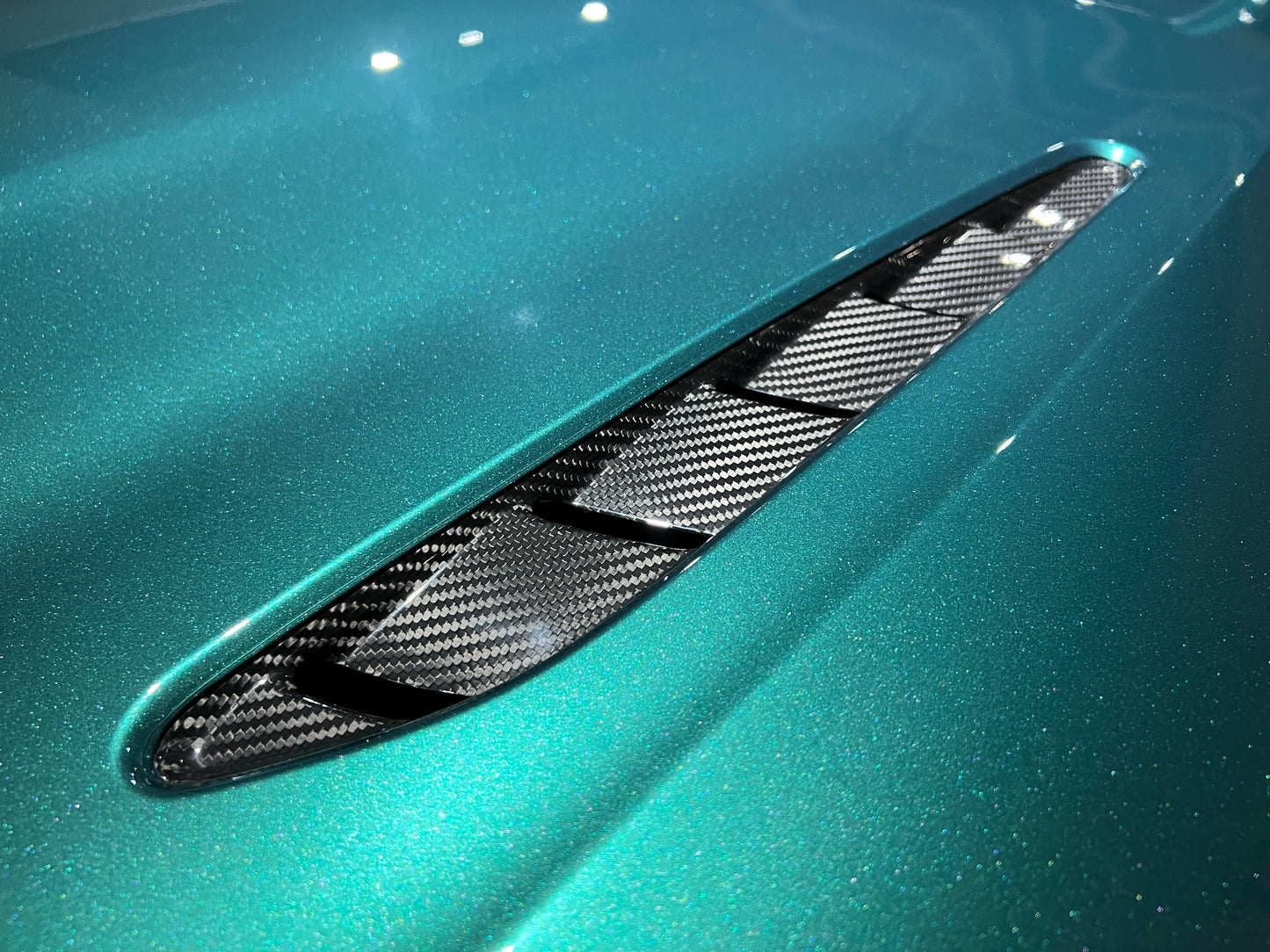 已售出-2022 Aston Martin Vantage F1 Edition 總代理
