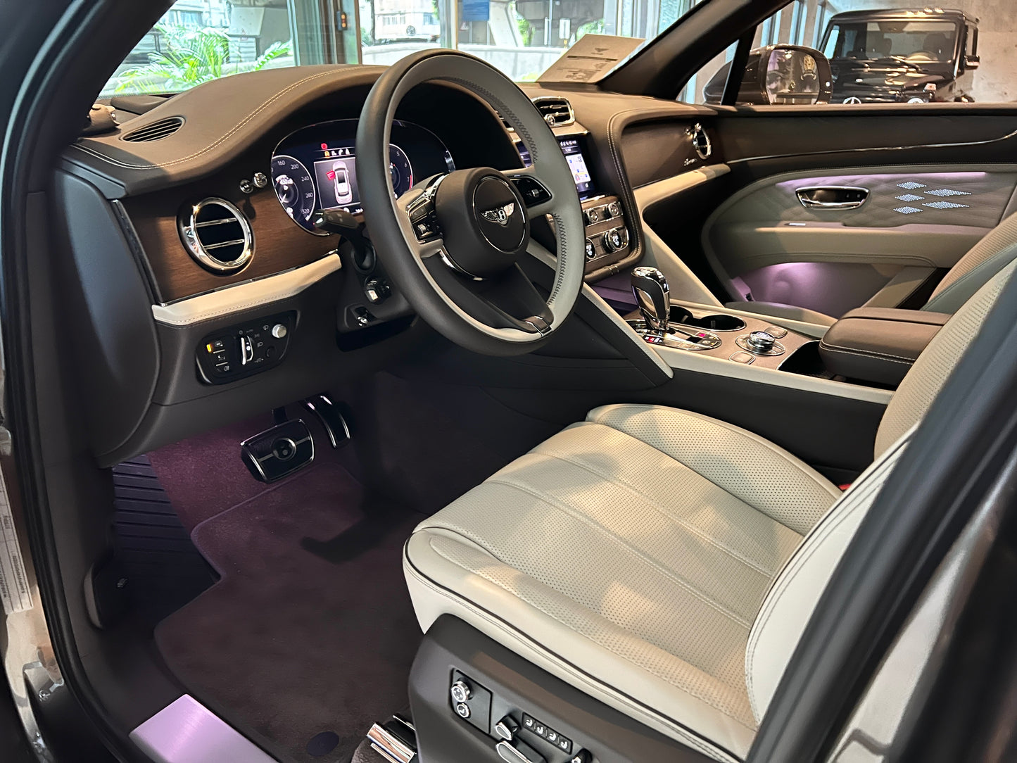 2023 Bentley Bentayga EWB Azure 總代理 一手車|台北超跑專賣|TopAuto 豐群汽車