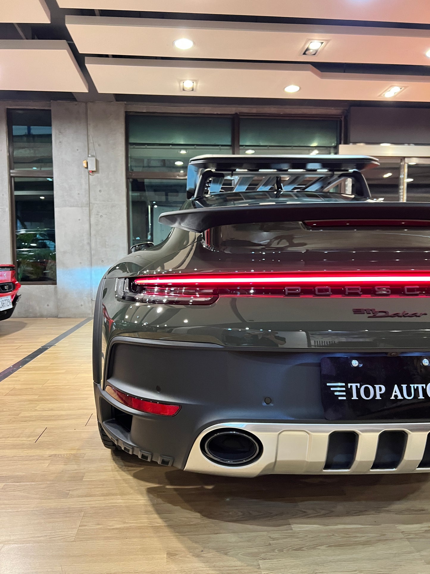 **2024 Porsche 911 Dakar總代理 全球限量 | 台北超跑專賣|TopAuto豐群汽車