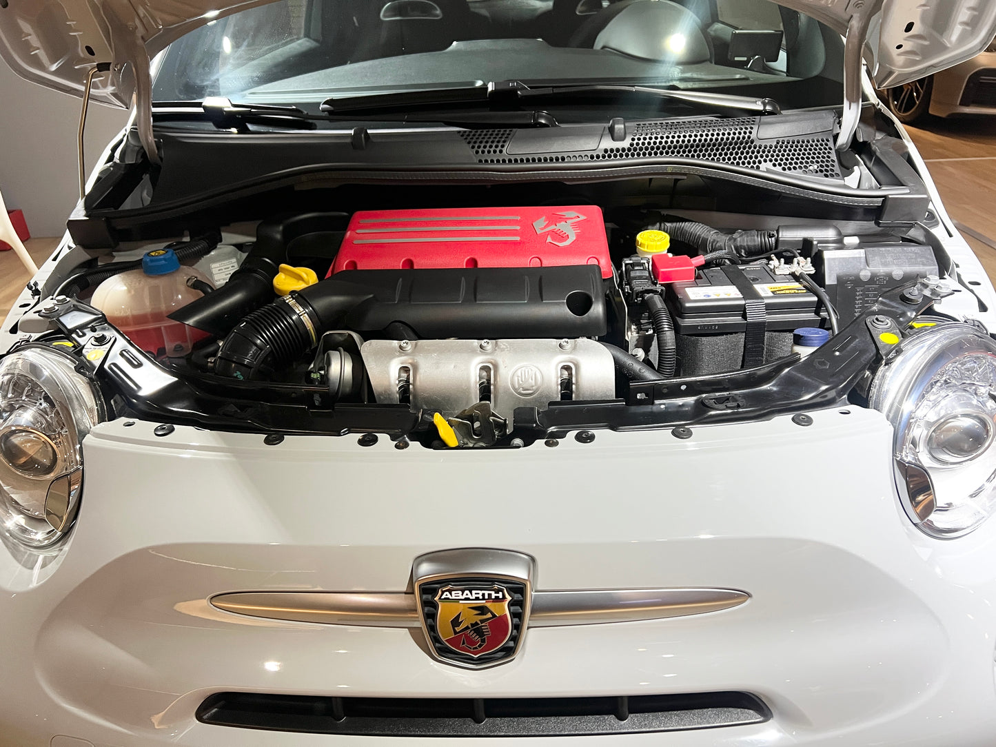 已售出-2022 Abarth 595 Competizione