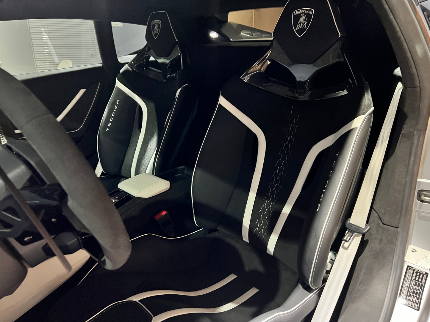 **2023 Lamborghini Huracan Tecnica 總代理|台北超跑專賣|TopAuto 豐群汽車