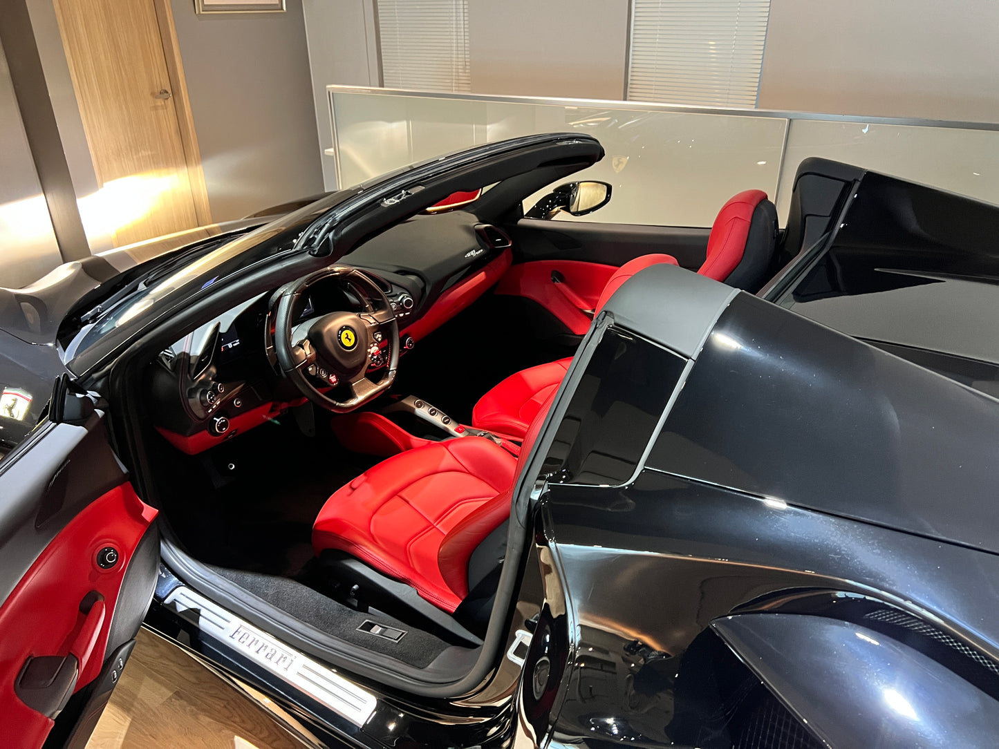 2018 Ferrari 488 Spider總代理|台北超跑專賣|TopAuto豐群汽車