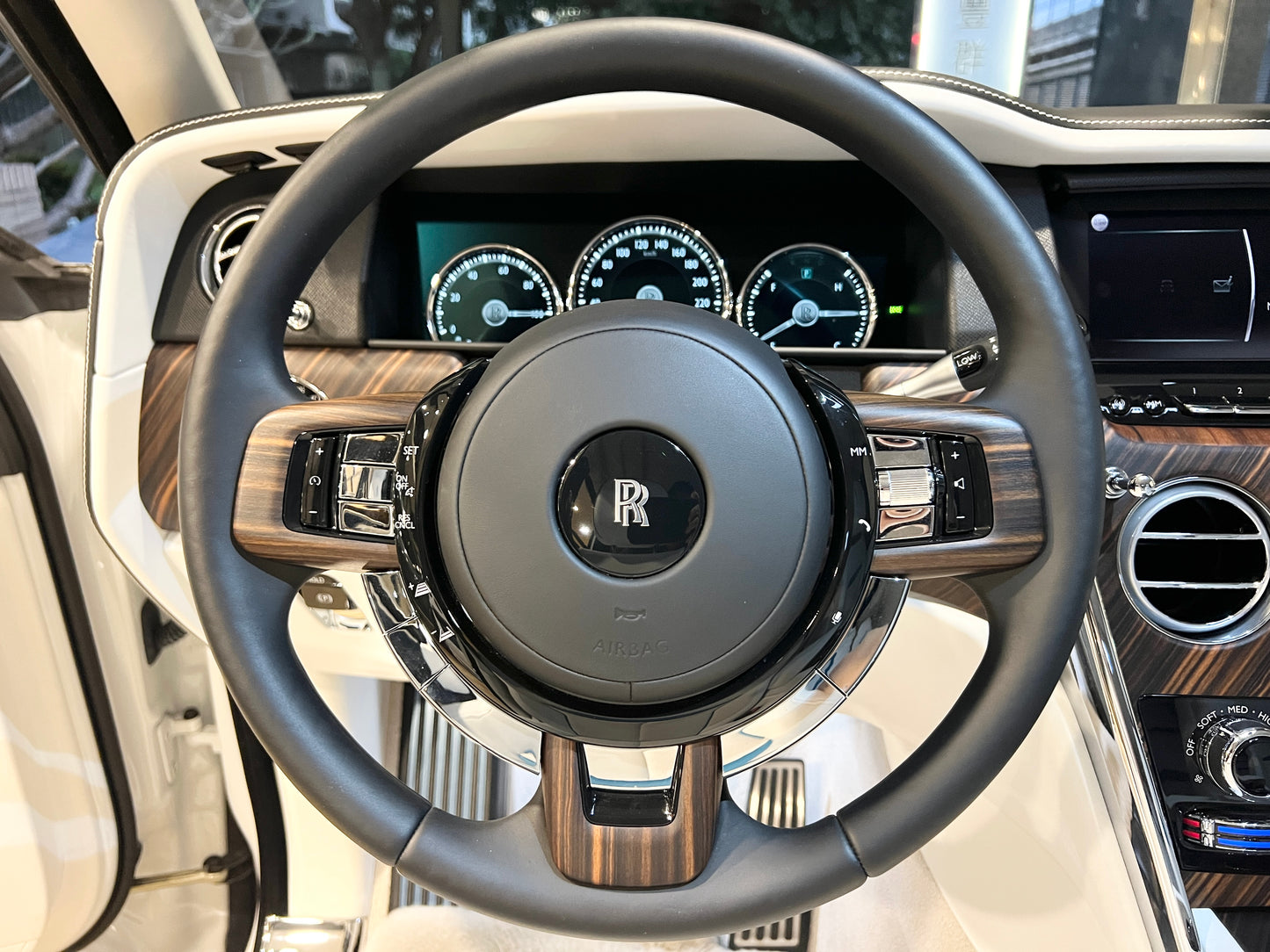 已售出-2019 Rolls Royce Cullinan