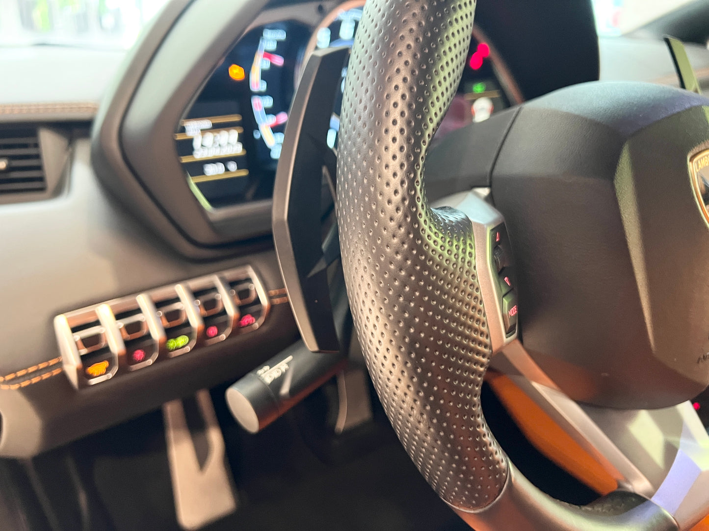 MY2017 Lamborghini Aventador LP700-4 總代理一手車