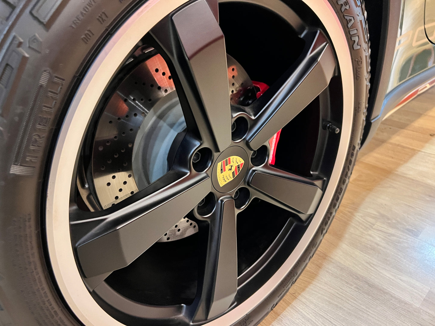 **2024 Porsche 911 Dakar總代理 全球限量 | 台北超跑專賣|TopAuto豐群汽車