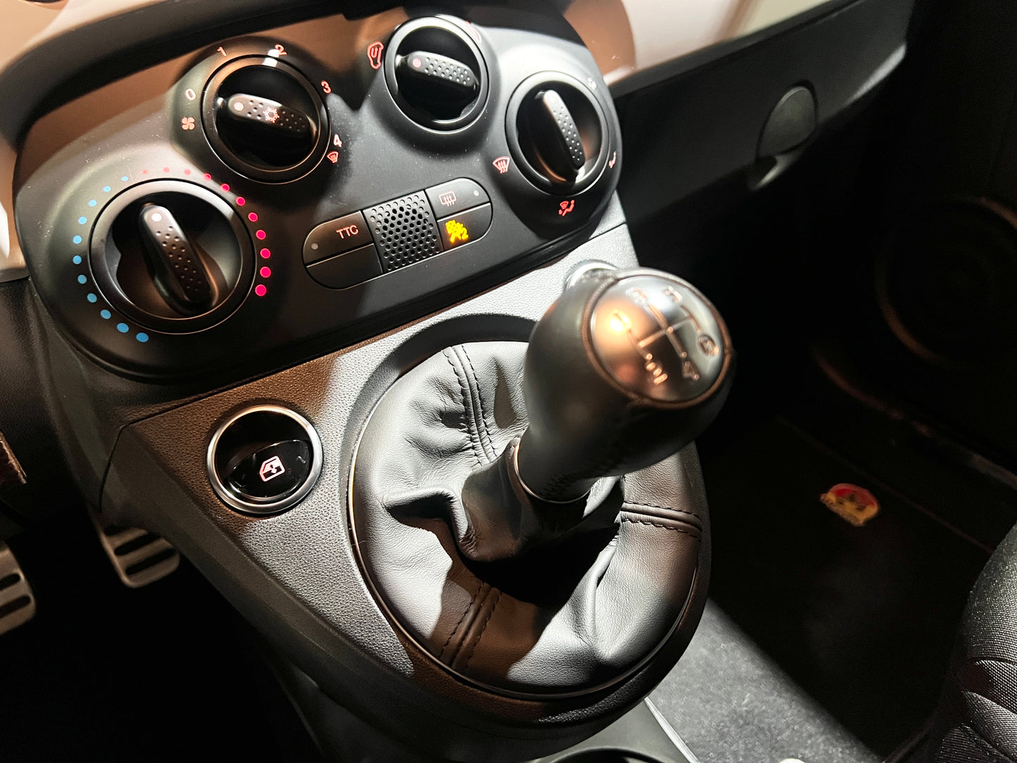 已售出-2022 Abarth 595 Competizione