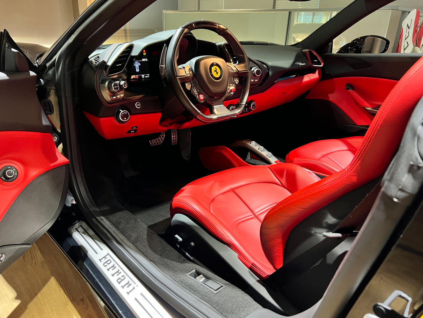 2018 Ferrari 488 Spider總代理|台北超跑專賣|TopAuto豐群汽車