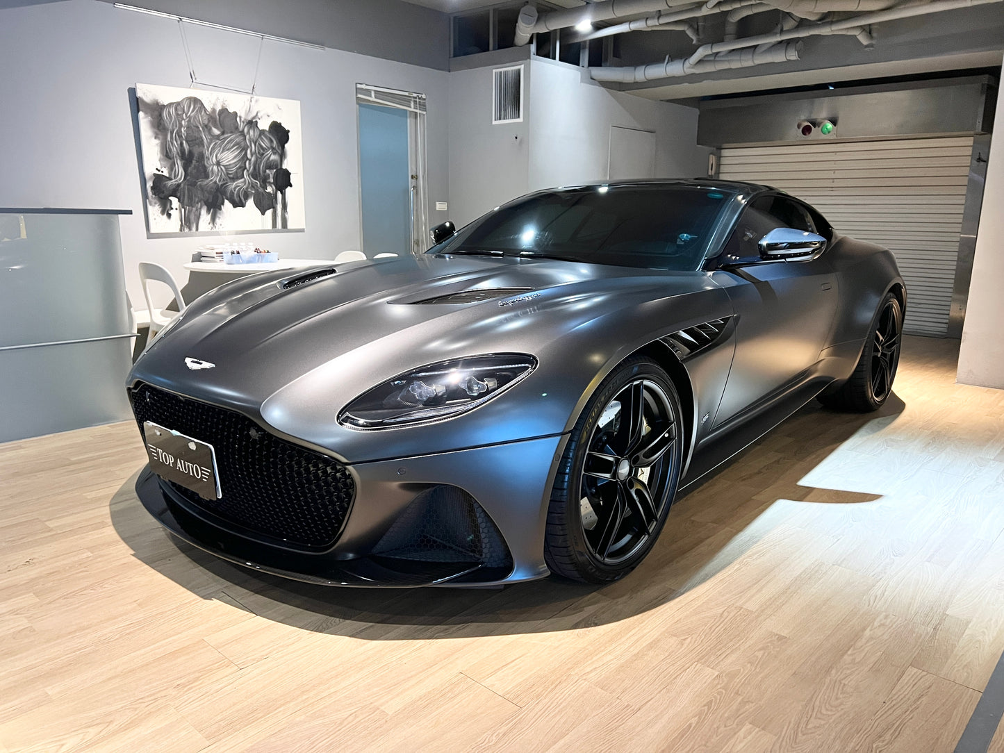 2019 AstonMartin DBS Superleggera 總代理