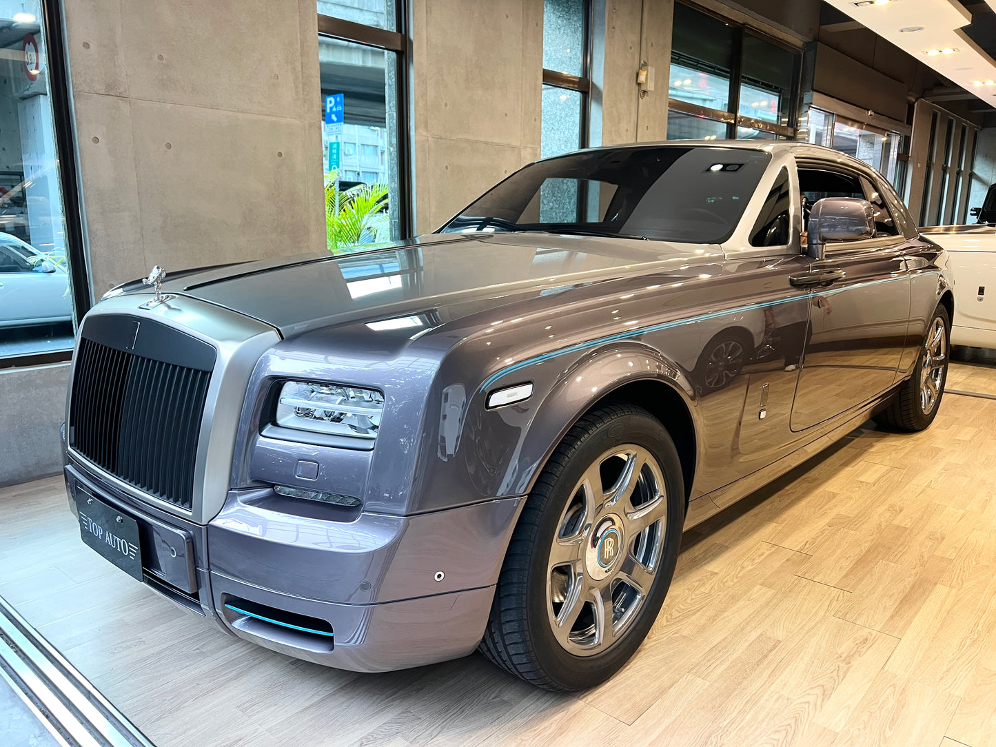 已售出-2015 Rolls Royce Phantom Coupe