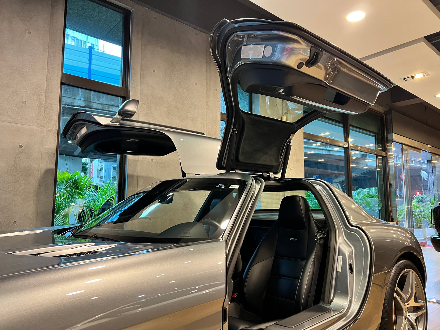 2011 Mercedes-Benz SLS AMG 總代理|台北超跑專賣|TopAuto 豐群汽車
