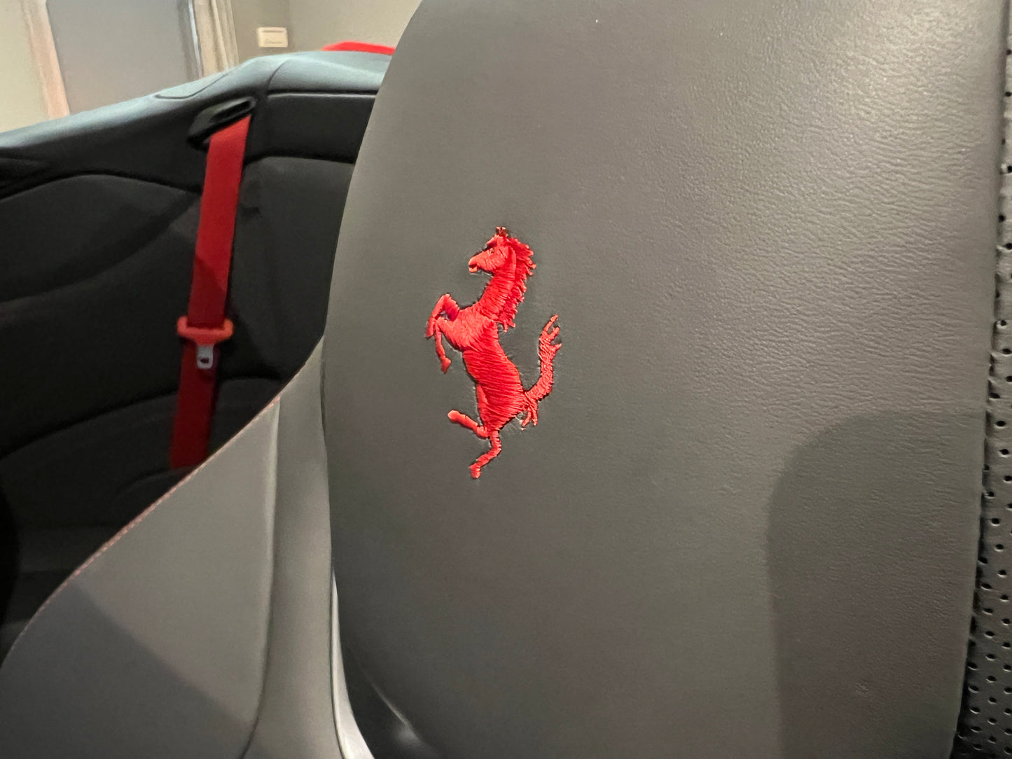 已售出-2019 Ferrari Portofino 總代理