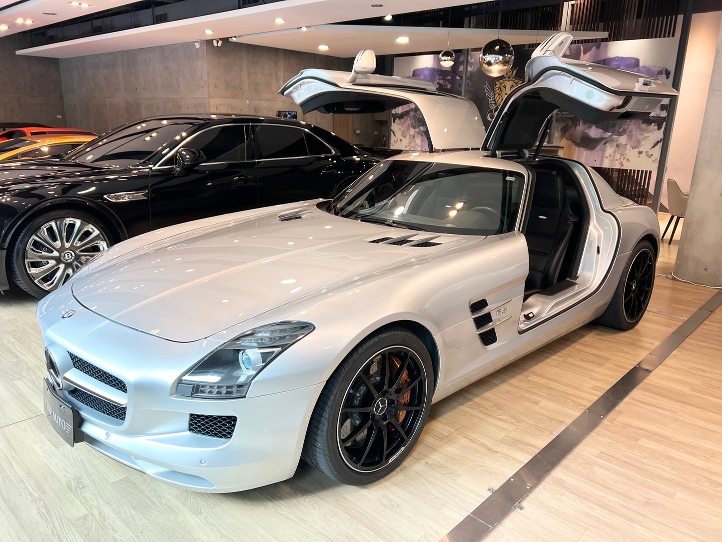 **2013 Mercedes-AMG SLS Coupe 總代理|台北超跑專賣|TopAuto 豐群汽車