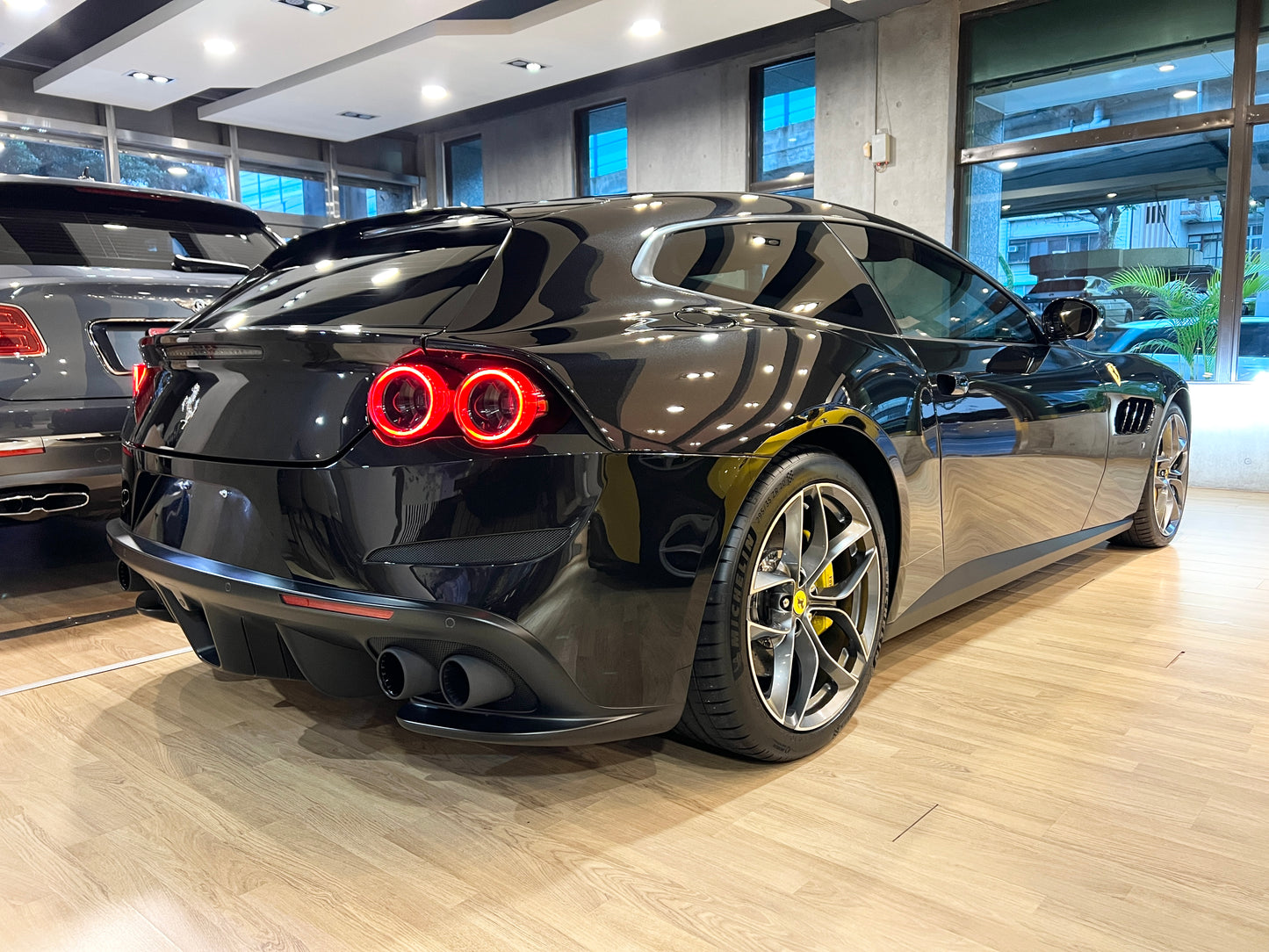 2019 Ferrari GTC4 Lusso T 總代理