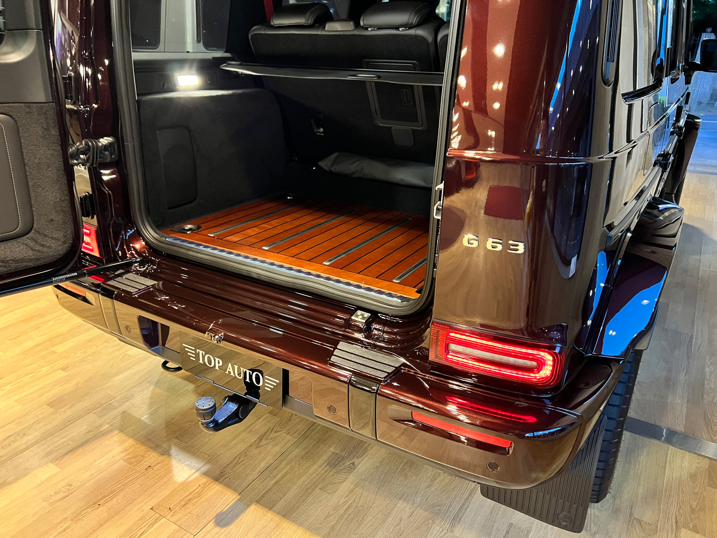**2025 Mercedes-AMG New G63
總代理 |台北超跑專賣|TopAuto 豐群汽車