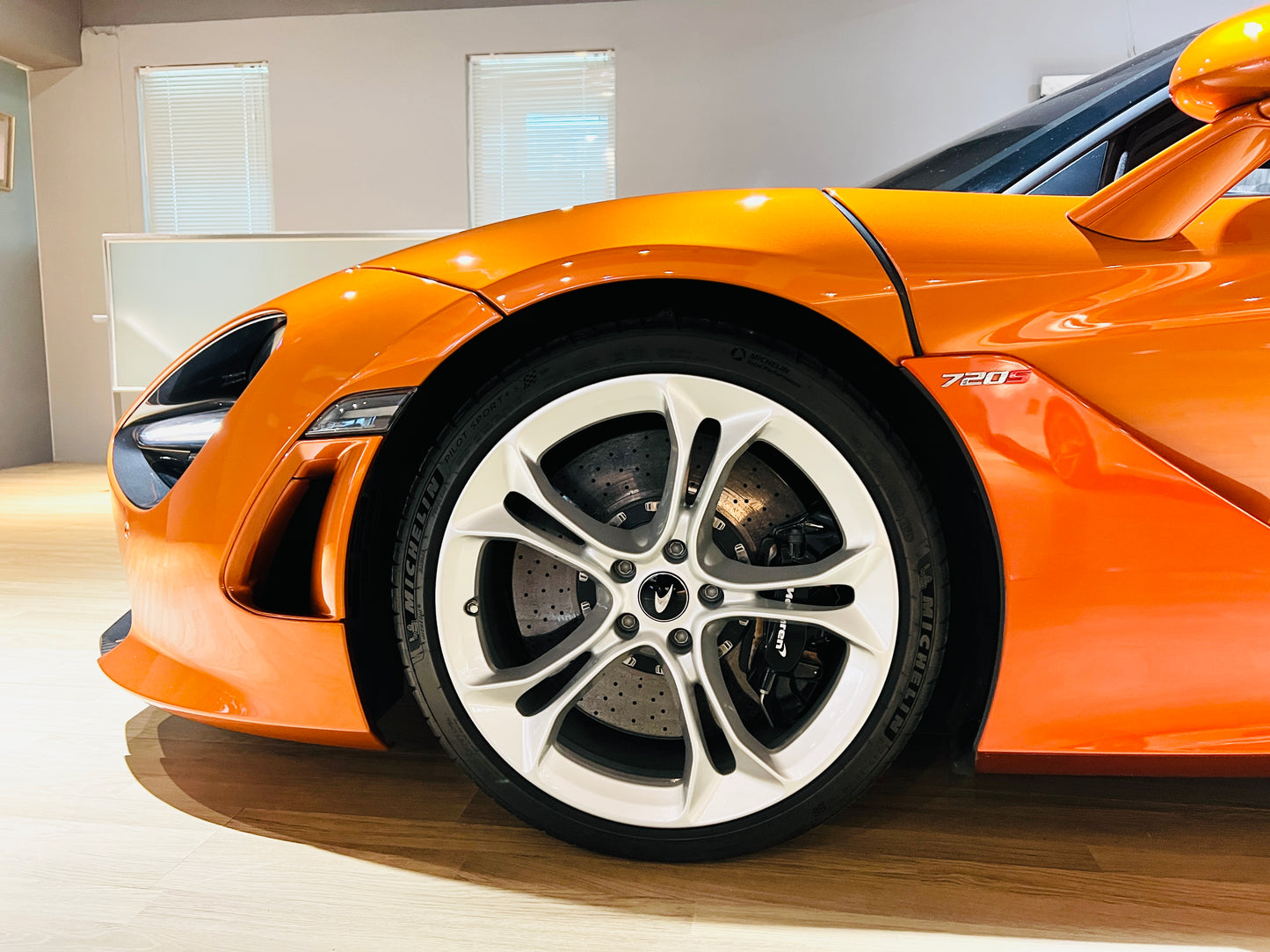 **2019 McLaren 720S Coupe 總代理