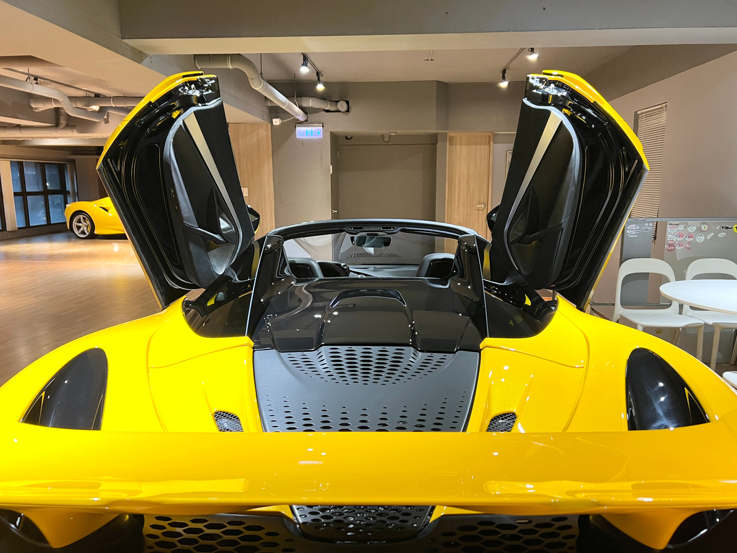 已售出-McLaren 750S Spider 總代理