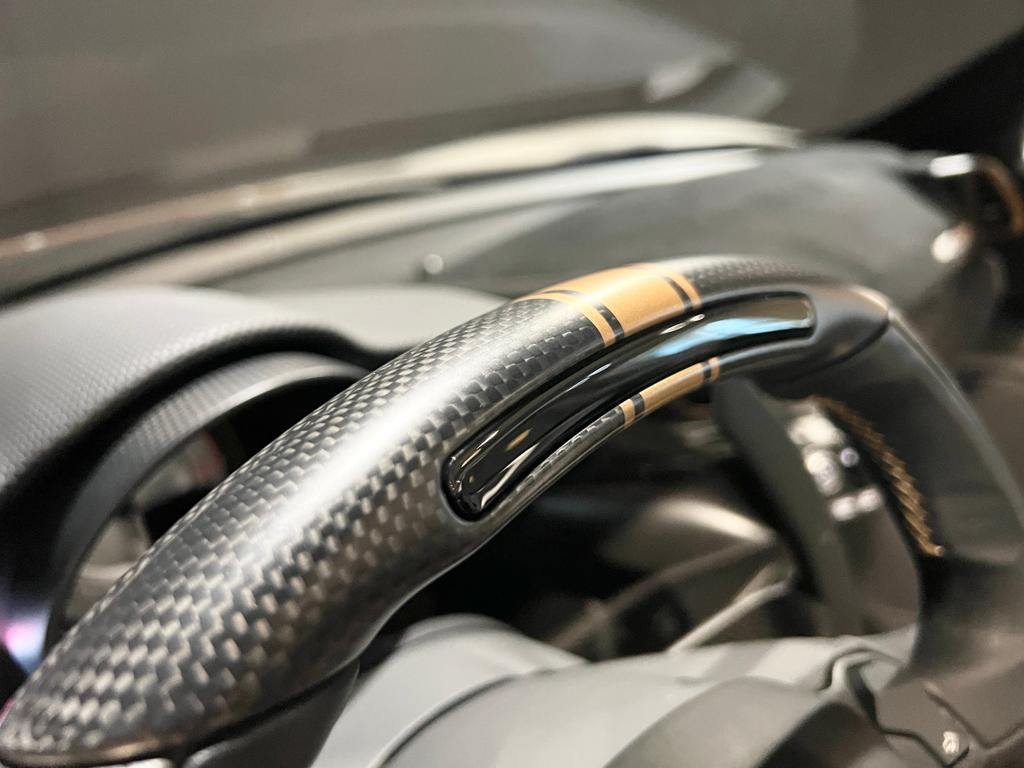 已售出-2020 Ferrari 488 Pista Spider Tailor Made 總代理