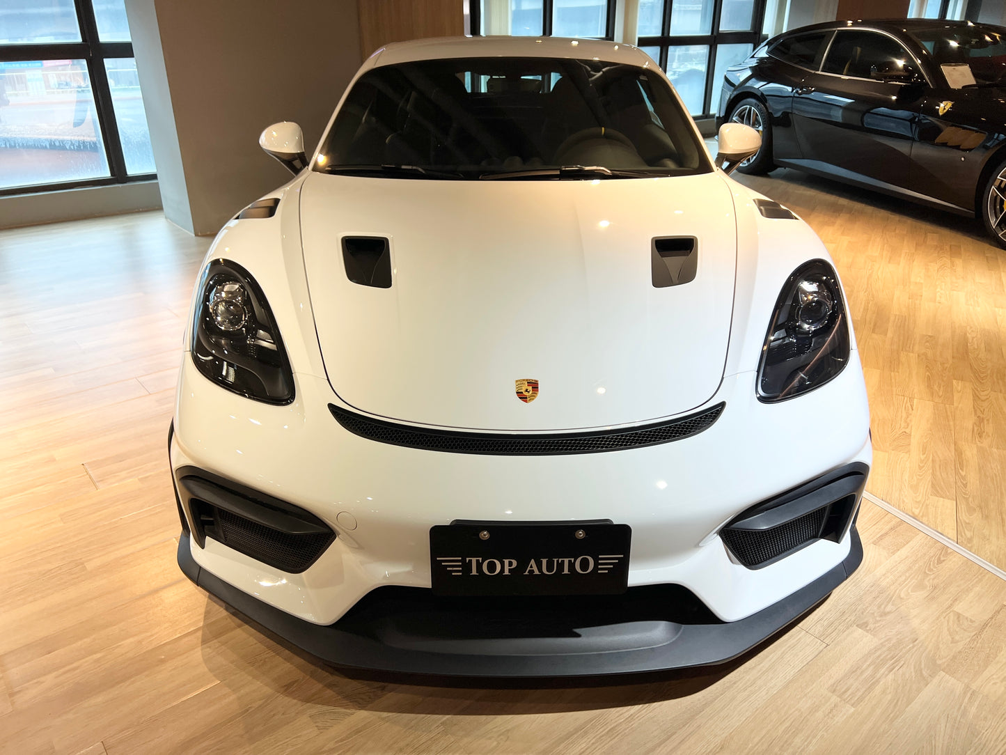 2023 Porsche 718 Cayman GT4 RS 總代理