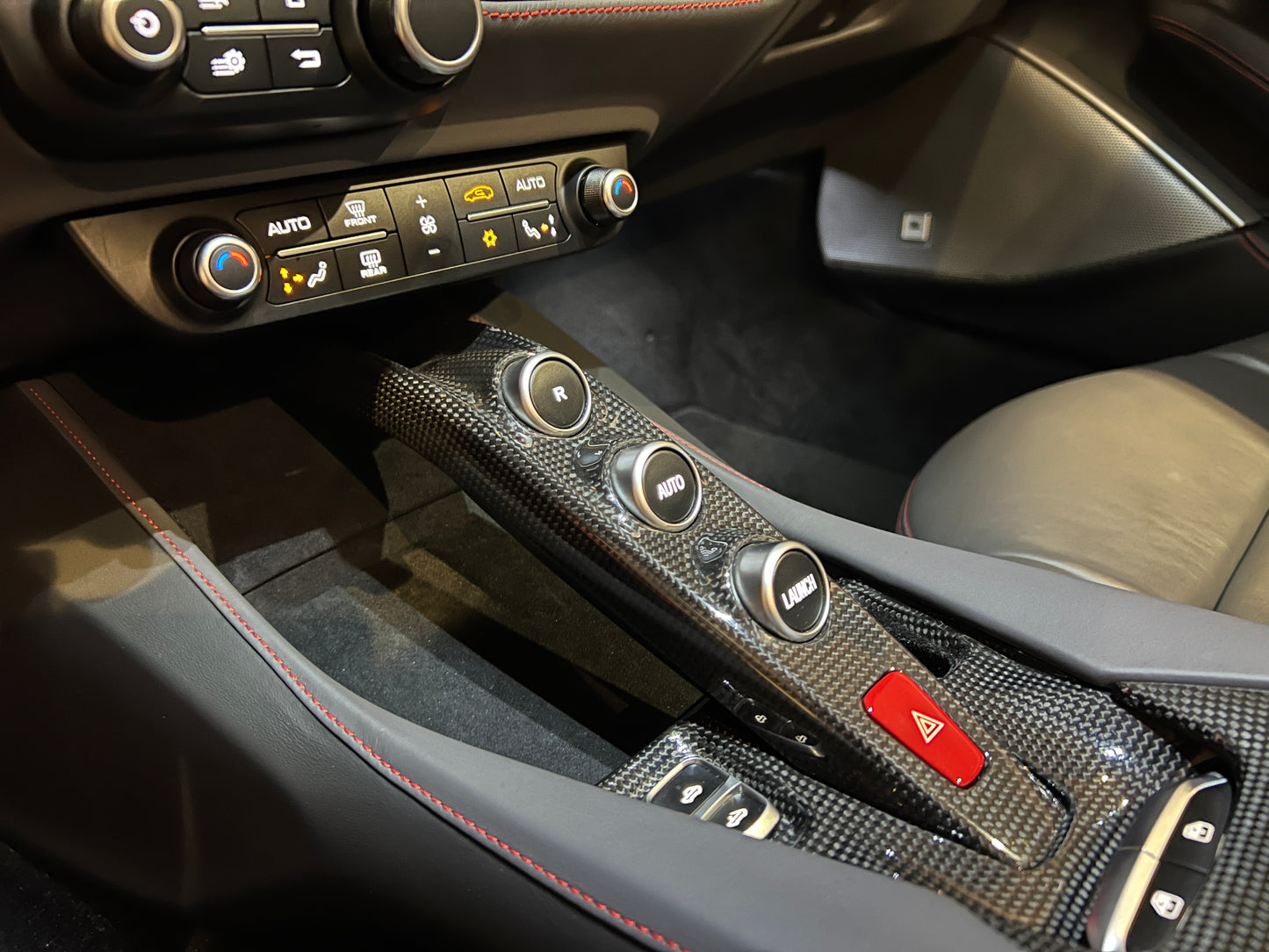 已售出-2019 Ferrari Portofino 總代理
