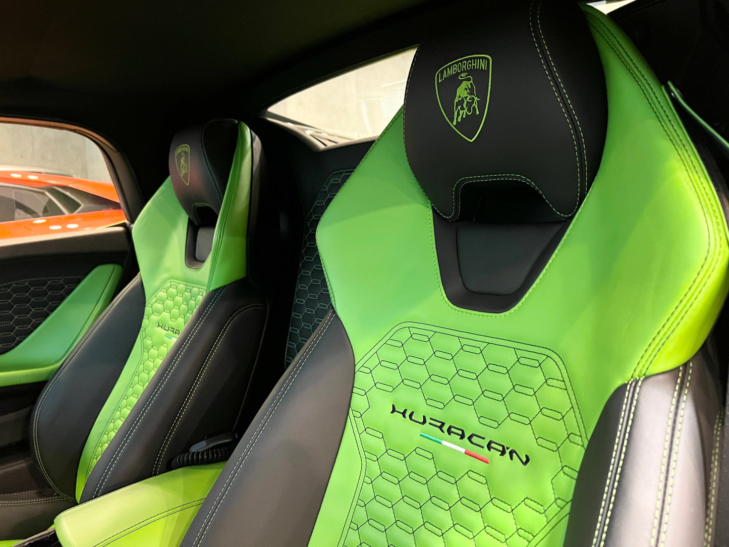 已售出-2018 Lamborghini Huracan Spyder一手車 總代理